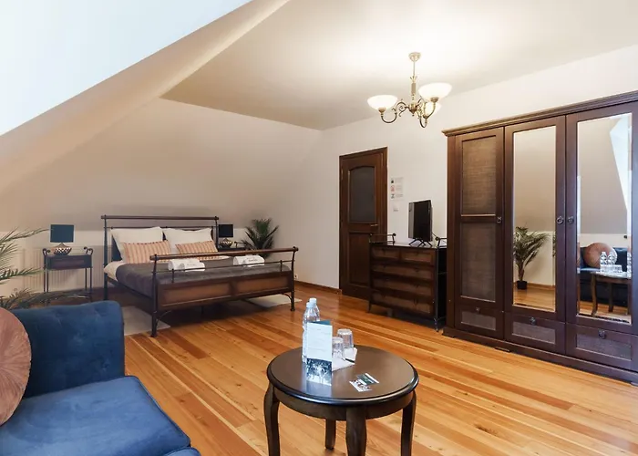 W Dworku Cheval 3* Kraków