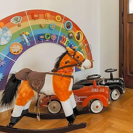 Aparthotel W Dworku Cheval Krakau