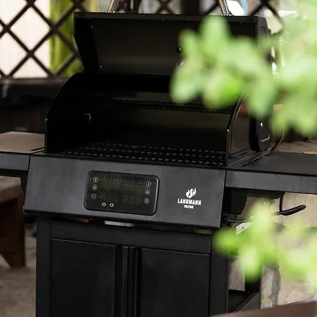 W Dworku Cheval קרקוב