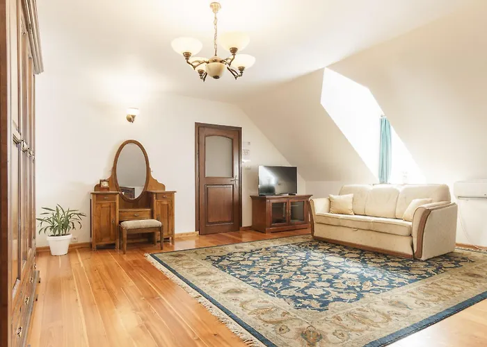 W Dworku Cheval Aparthotel 3*