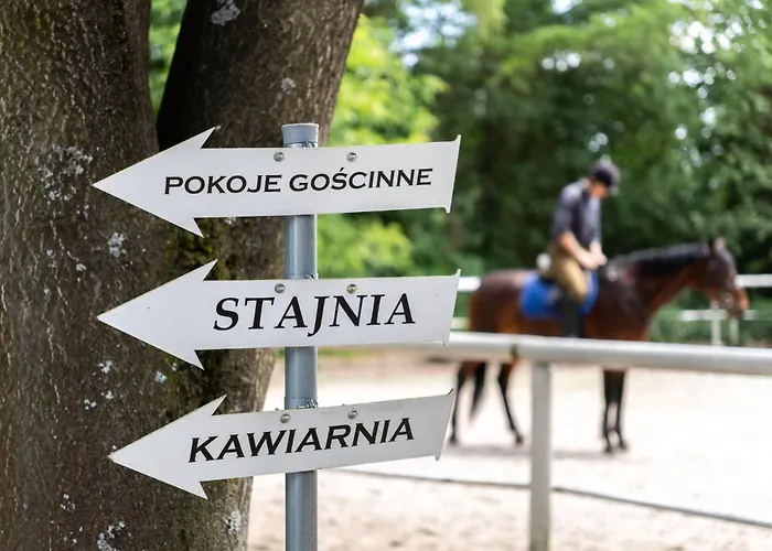 Aparthotel W Dworku Cheval Krakov